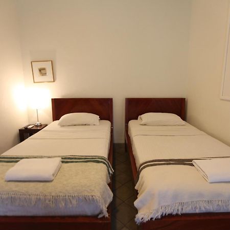 Hotel And Coffe Azul León Екстериор снимка